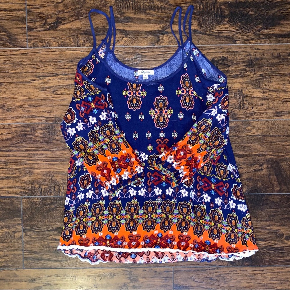 LILY STAR Women’s shirt size M